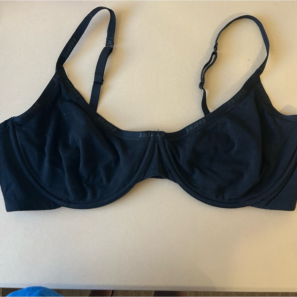EUC Skims Cotton Logo Underwire Demi Bra in the color Onyx 40DD 40E